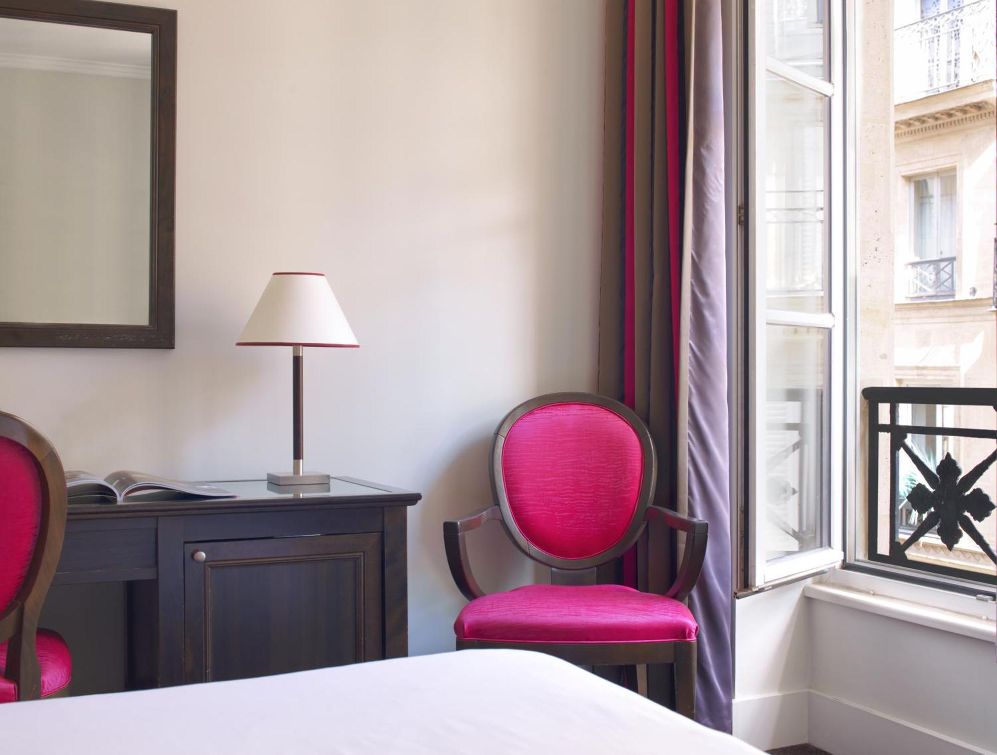 Hotel Royal Saint Honore Paris Louvre Екстериор снимка