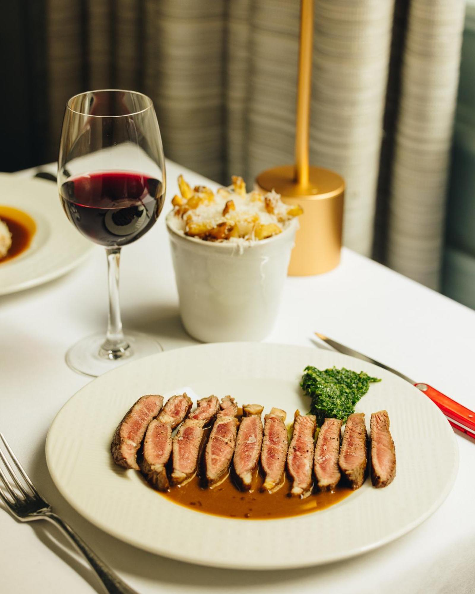 Hotel Royal Saint Honore Paris Louvre Екстериор снимка
