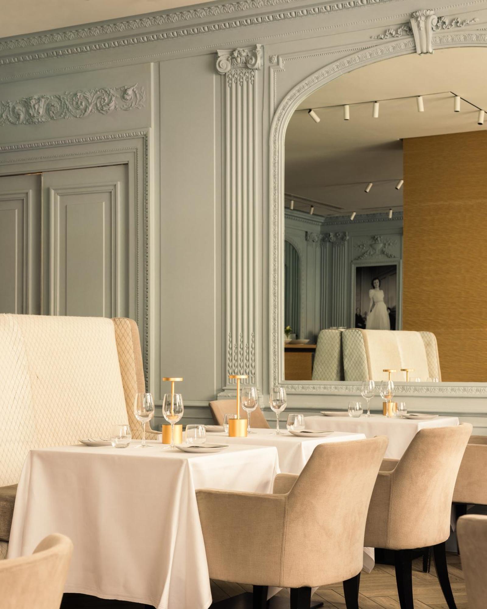 Hotel Royal Saint Honore Paris Louvre Екстериор снимка