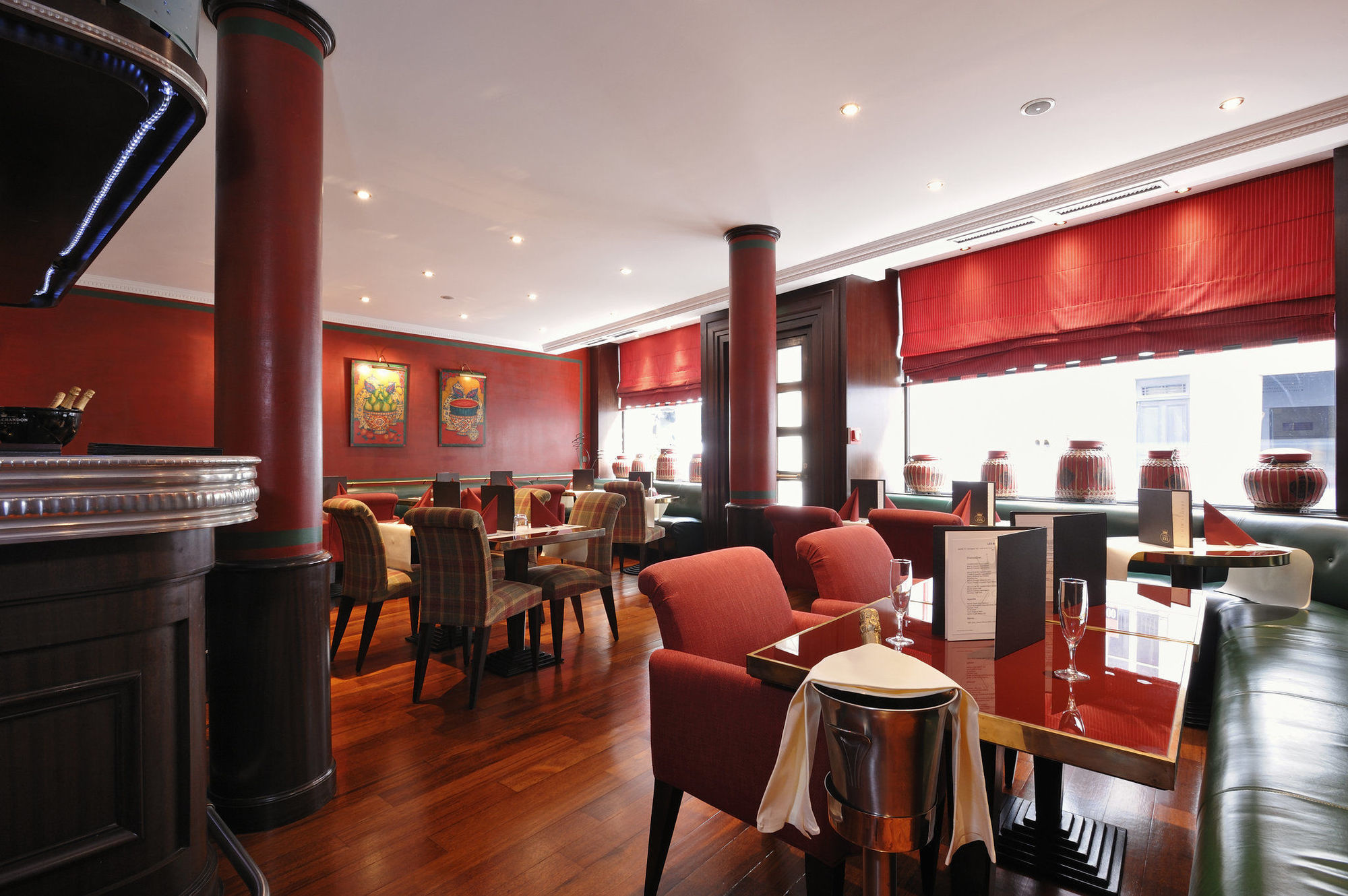 Hotel Royal Saint Honore Paris Louvre Ресторант снимка